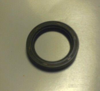 FRONT DIFFERENTIAL AXLE PINION OIL SEAL x1 (Austin A70 Hampshire Hereford, A90 Atlantic) (1948- 54)  